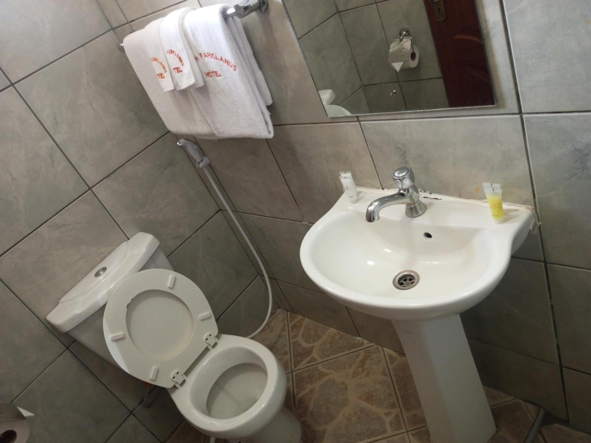 Fourth Parklands Hotel Nairobi Ngoại thất bức ảnh