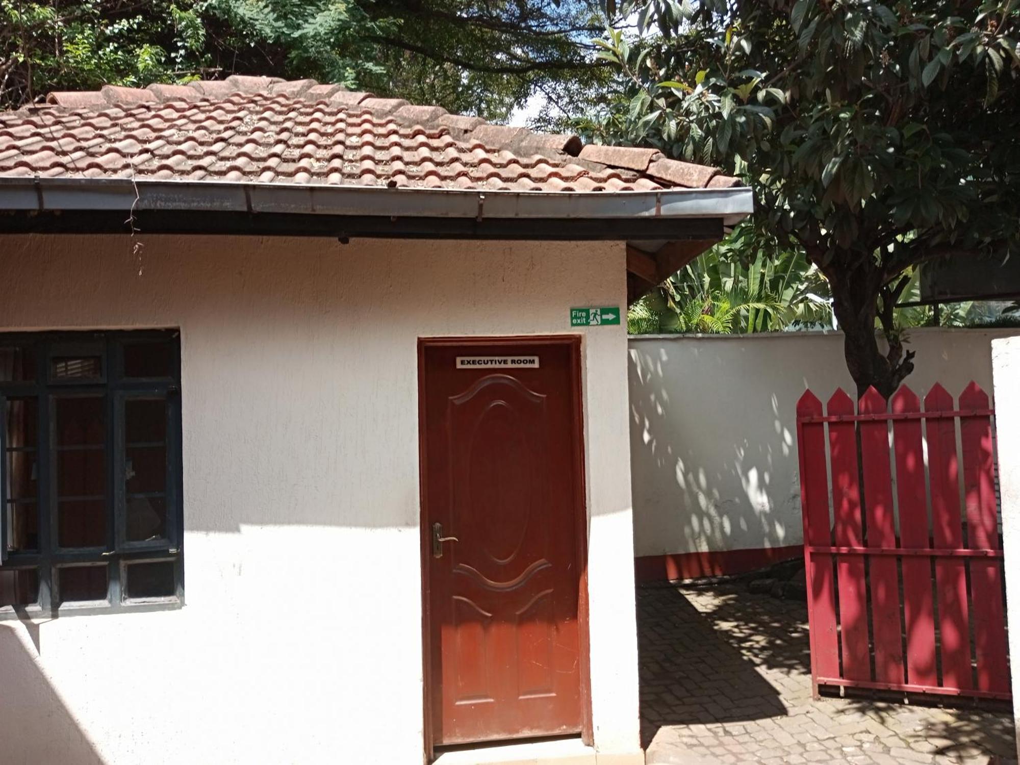 Fourth Parklands Hotel Nairobi Ngoại thất bức ảnh