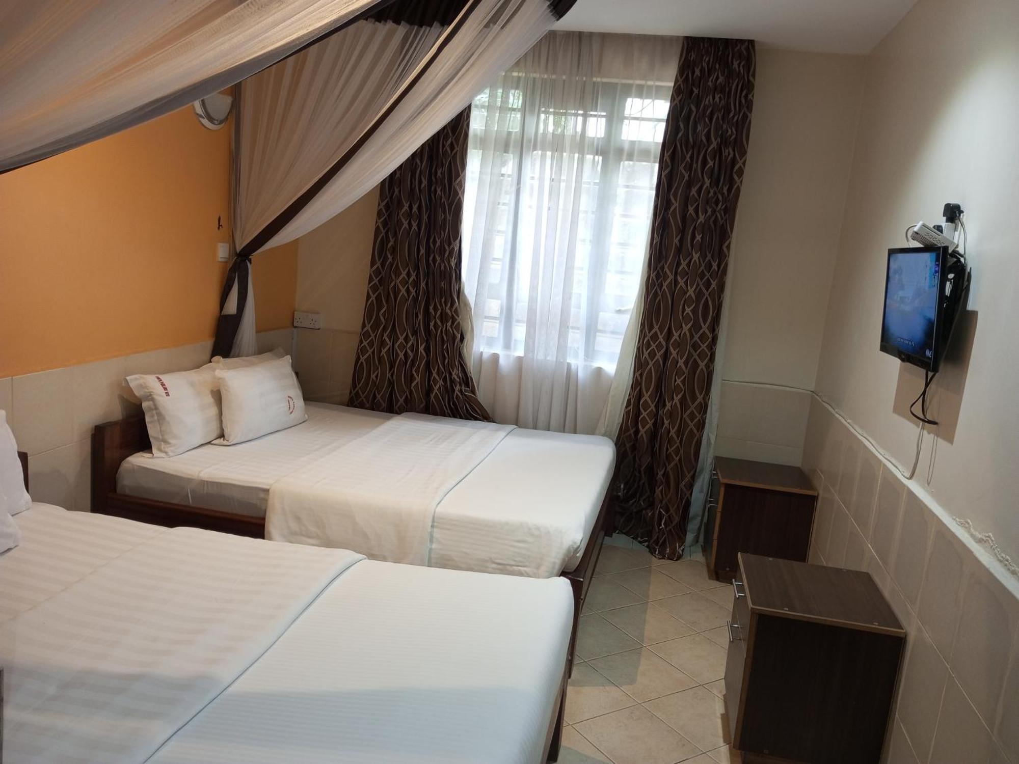 Fourth Parklands Hotel Nairobi Ngoại thất bức ảnh