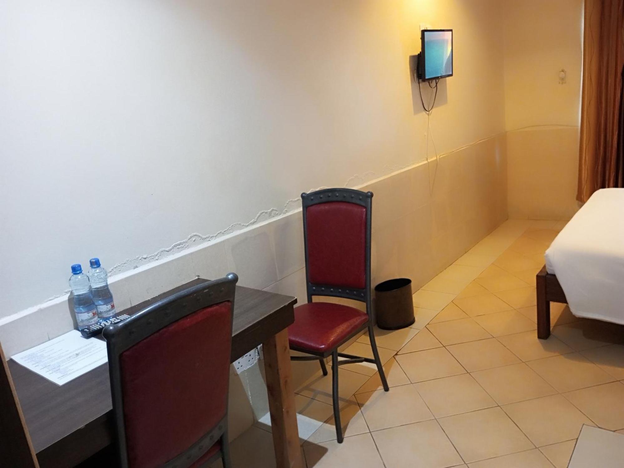 Fourth Parklands Hotel Nairobi Ngoại thất bức ảnh